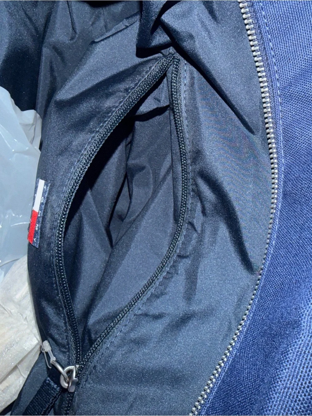 Tommy Hilfiger Navy Duffel with Cream Webbing Straps
